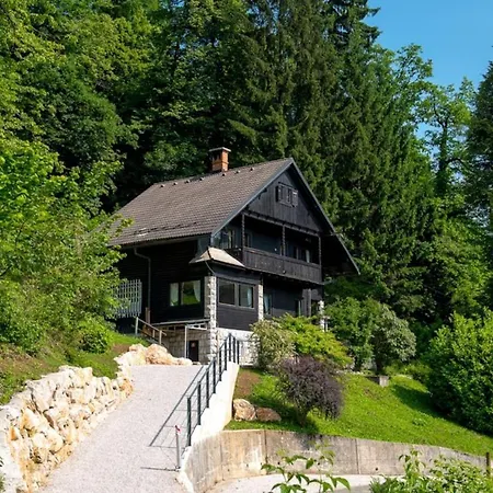 Chalet Gorgeous