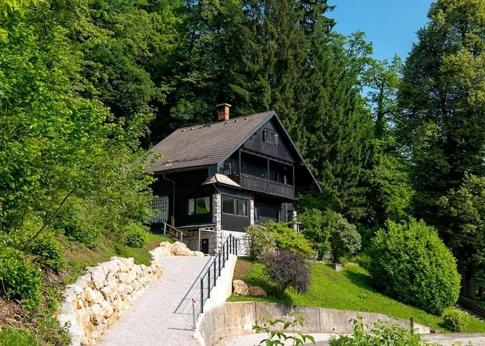 シャレー Gorgeous